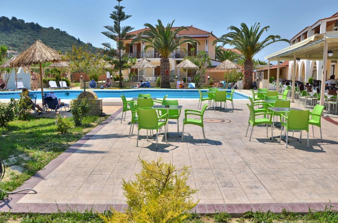 Sunny Garden Hotel Τσιλιβί Εξωτερικό φωτογραφία