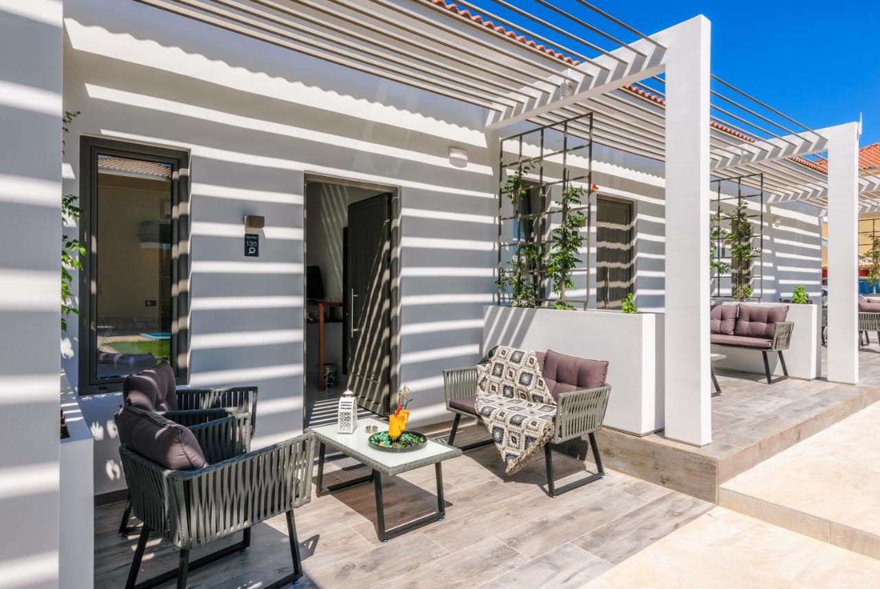 Sunny Garden Hotel Τσιλιβί Εξωτερικό φωτογραφία