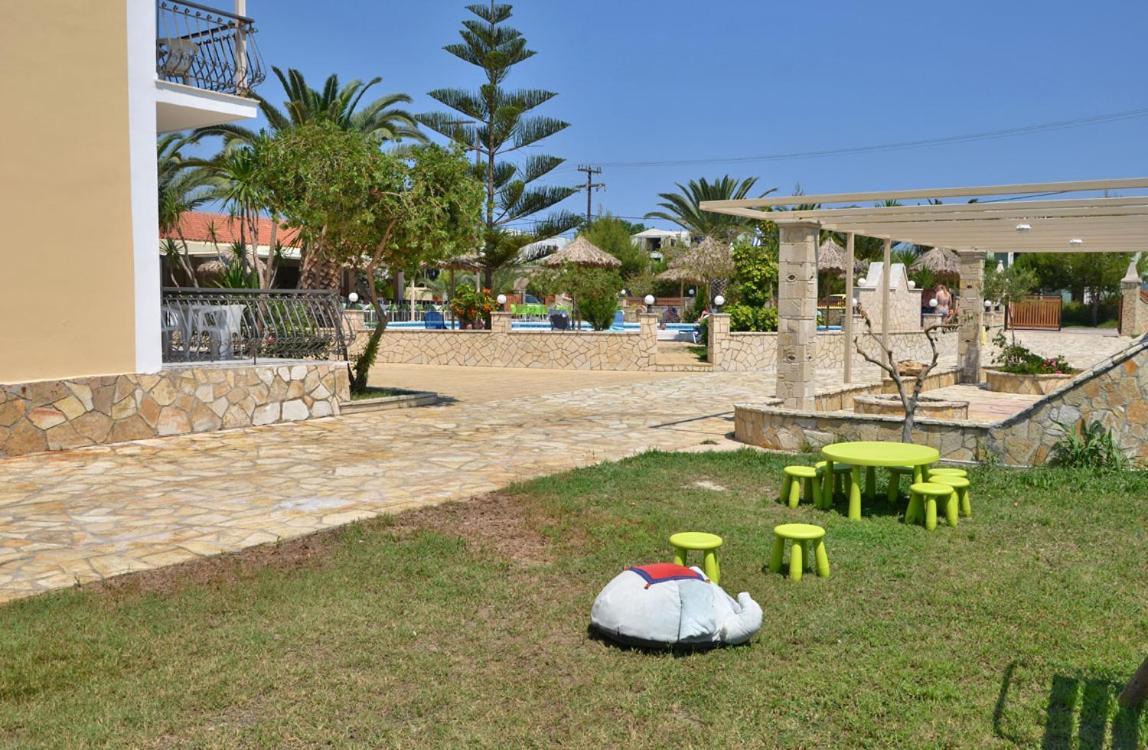 Sunny Garden Hotel Τσιλιβί Εξωτερικό φωτογραφία