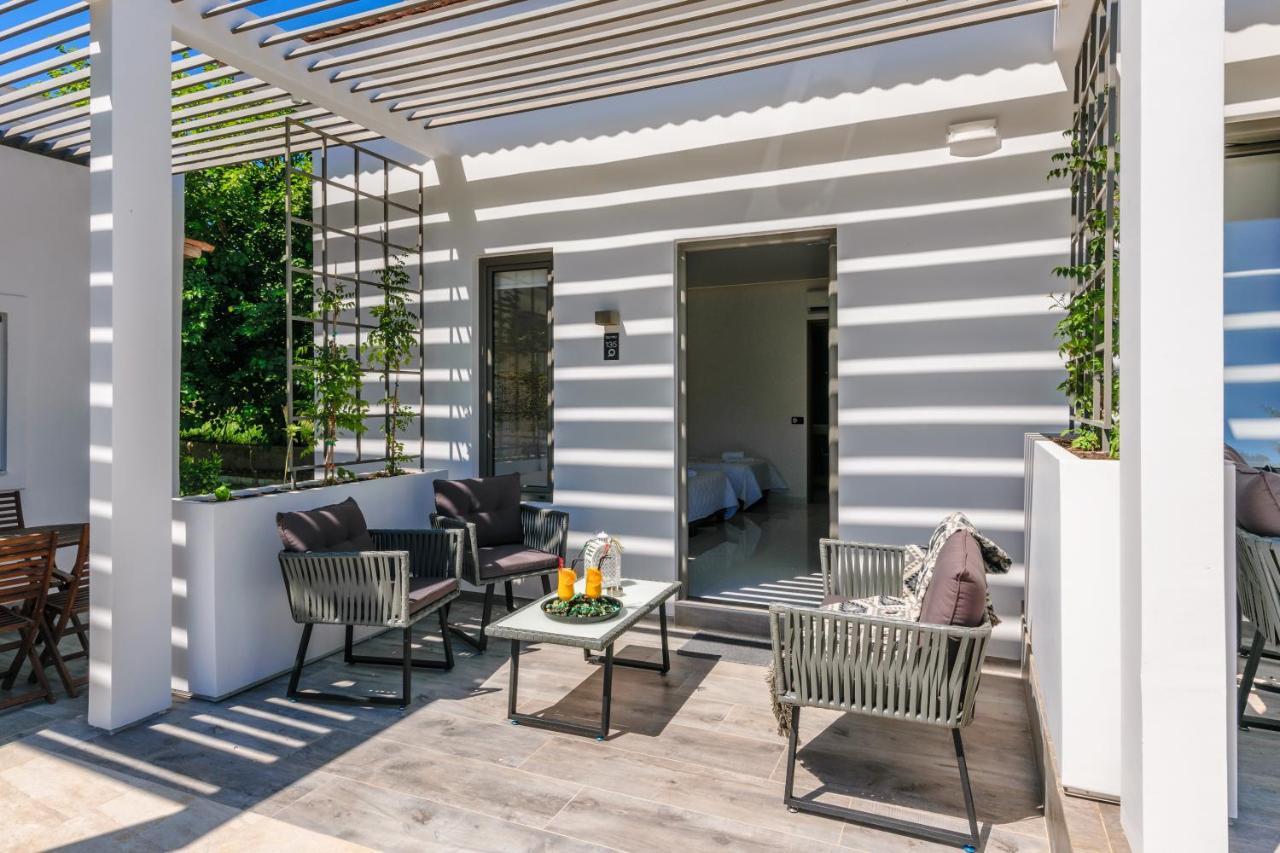 Sunny Garden Hotel Τσιλιβί Εξωτερικό φωτογραφία