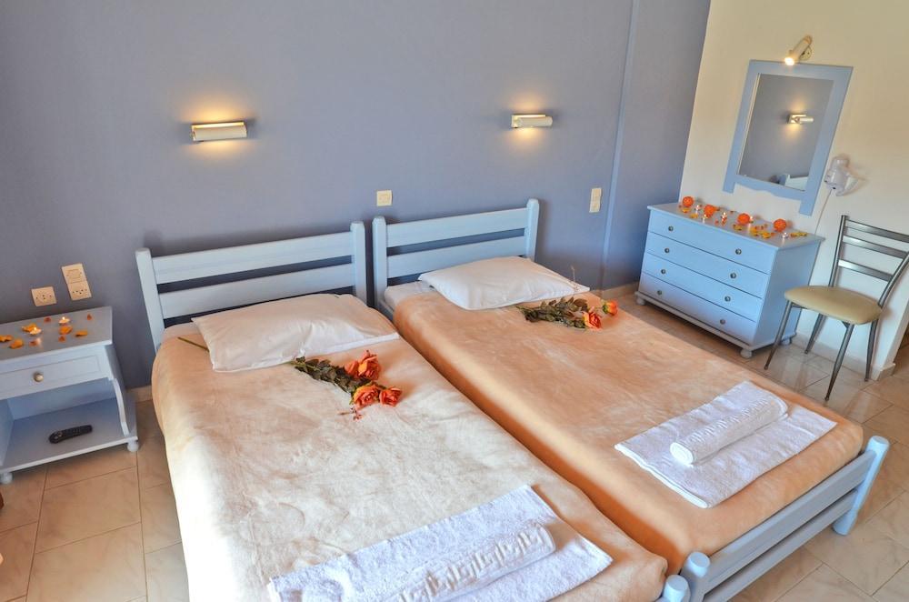Sunny Garden Hotel Τσιλιβί Εξωτερικό φωτογραφία