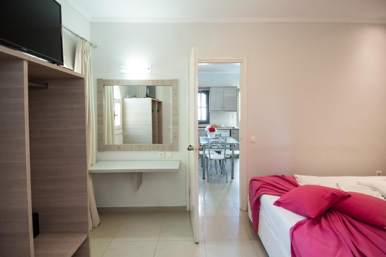 Sunny Garden Hotel Τσιλιβί Εξωτερικό φωτογραφία